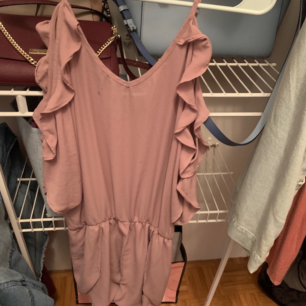 Romper with sleeves